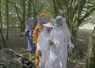 Songwerkstatt Reitbrook mit "Stereo Total" und "Hass Satellit" im Wald